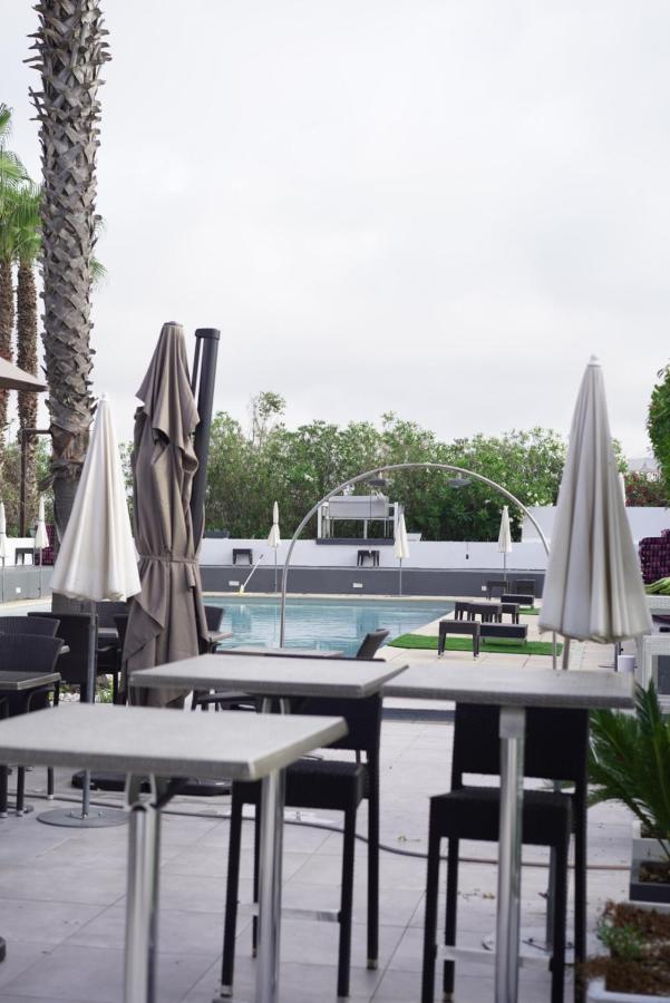 Le Jardin De Babylone "Reserve Aux Couples Uniquement" Agde Exteriér fotografie