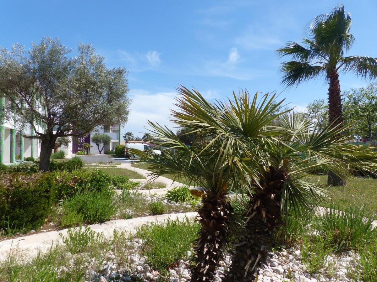 Le Jardin De Babylone "Reserve Aux Couples Uniquement" Agde Exteriér fotografie